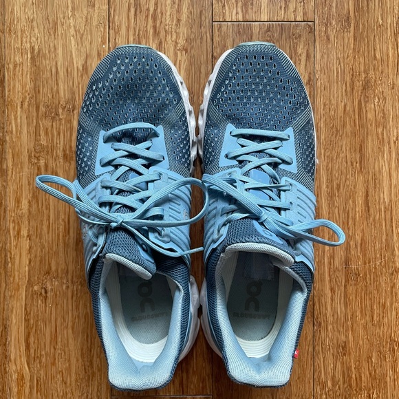 SOLD on another platform On Running Cloudswift Running Shoe Size 9 - Picture 5 of 5